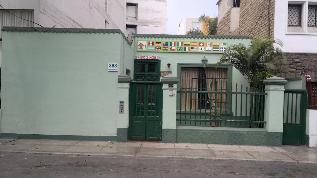 Friends House Lima Exterior photo