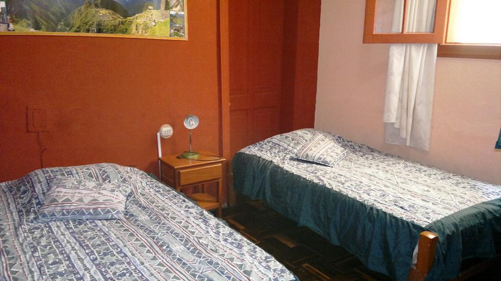 Friends House Lima Room photo